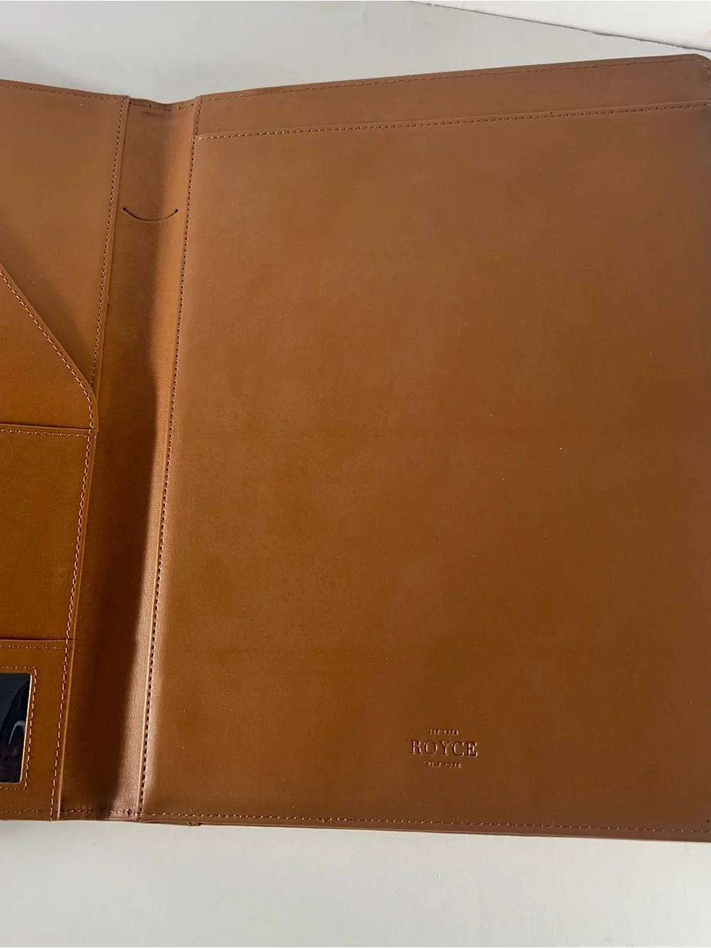 N/A sleek leather