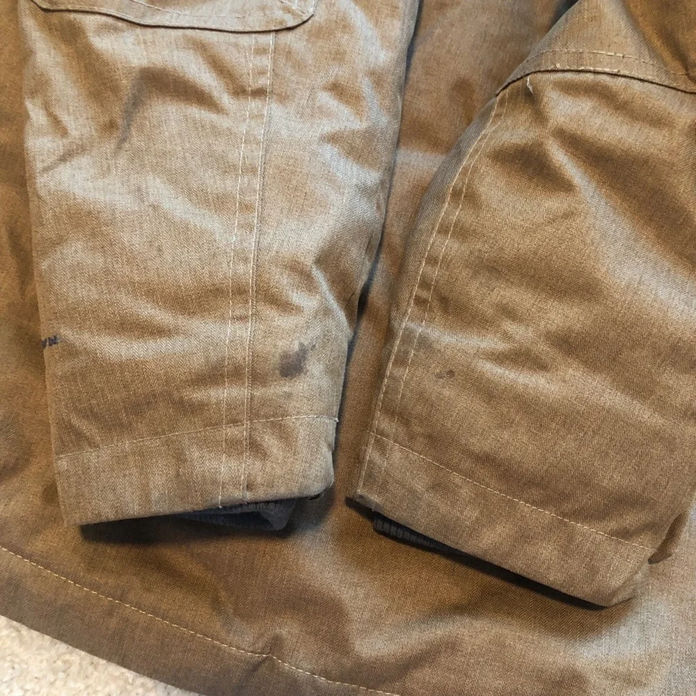 Columbia Sportswear Company adjustable built