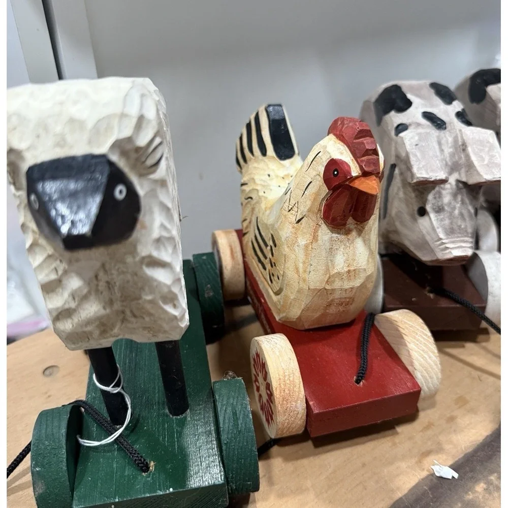 Design Masters wood pigs