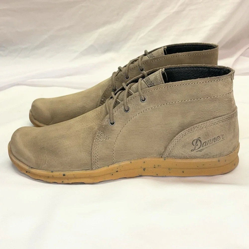 Danner Chukka Boots Men's US 9 D Forest Timberwolf Leather Lightweight Outdoor