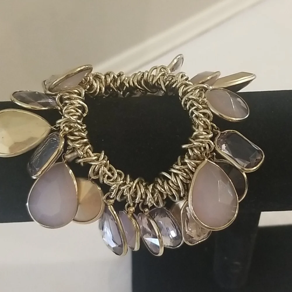 N/A this bracelet