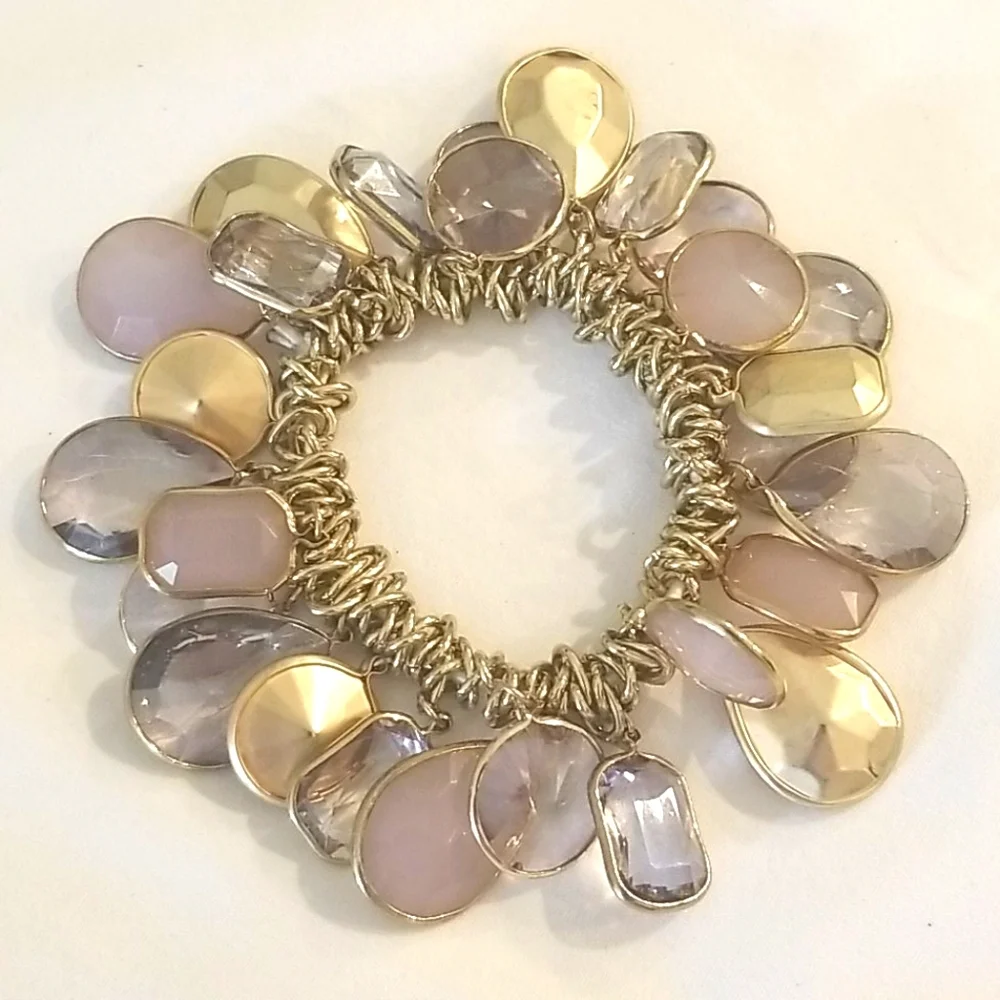 FLASHY BLINGY Gold and Crystal Stretch Bracelet