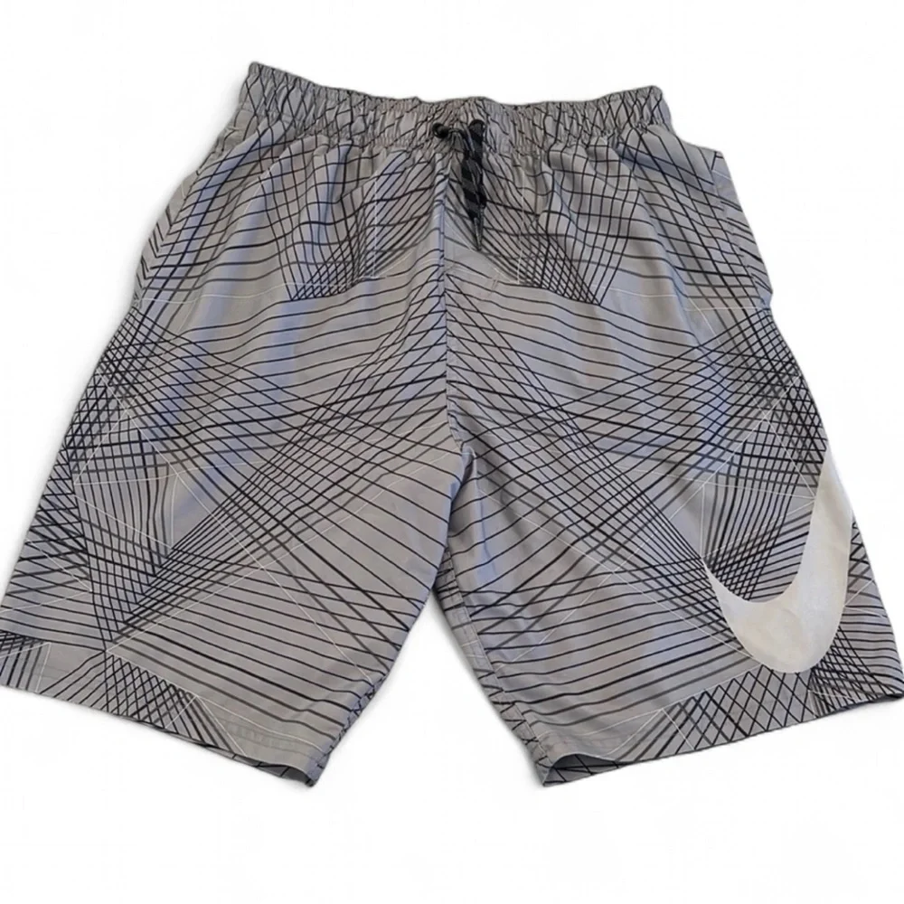Nike breaker volley