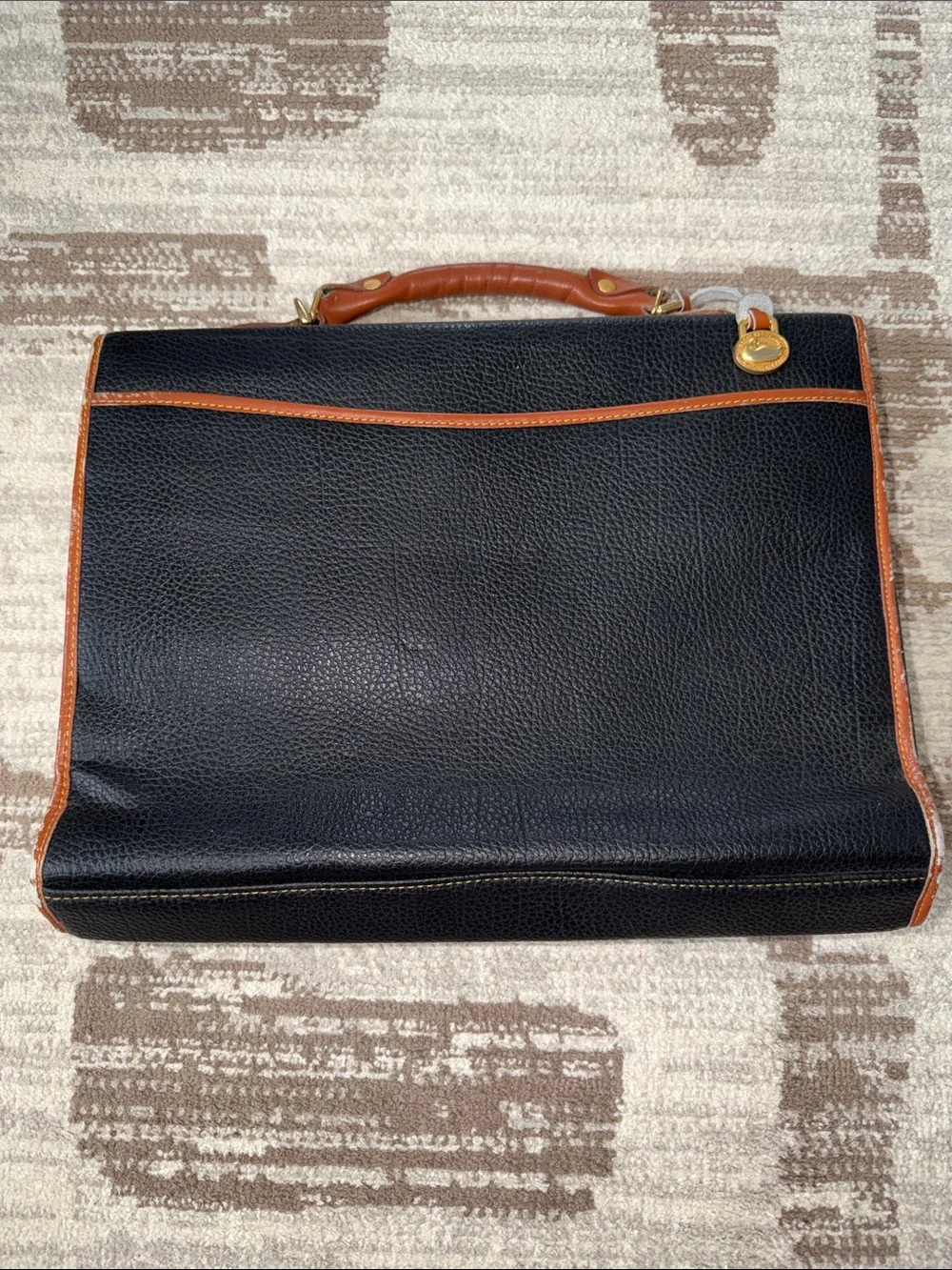 Dooney & Bourke structured dooney
