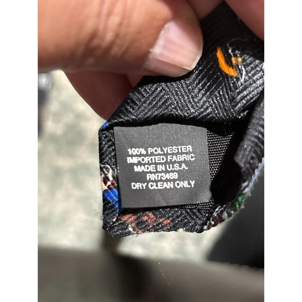 Vintage 1997 Looney Tunes Stamp Collection Warner Bros Neck Tie