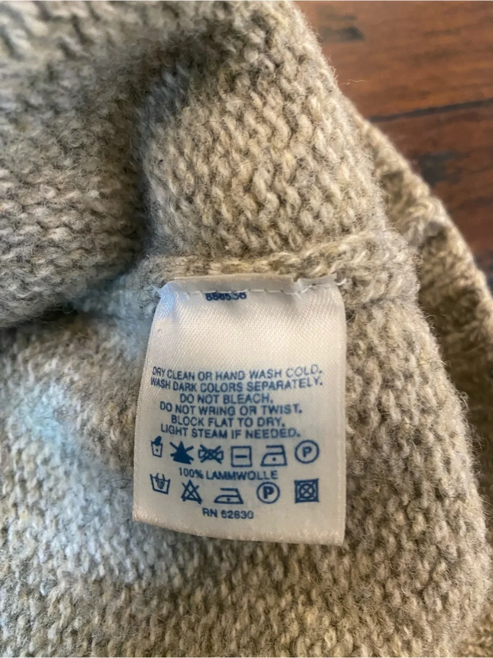 Lands End comfortable crewneck
