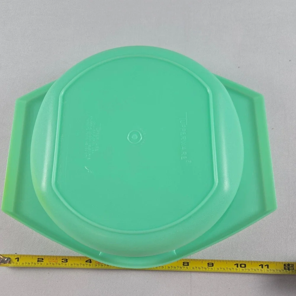 Tupperware vintage bowl