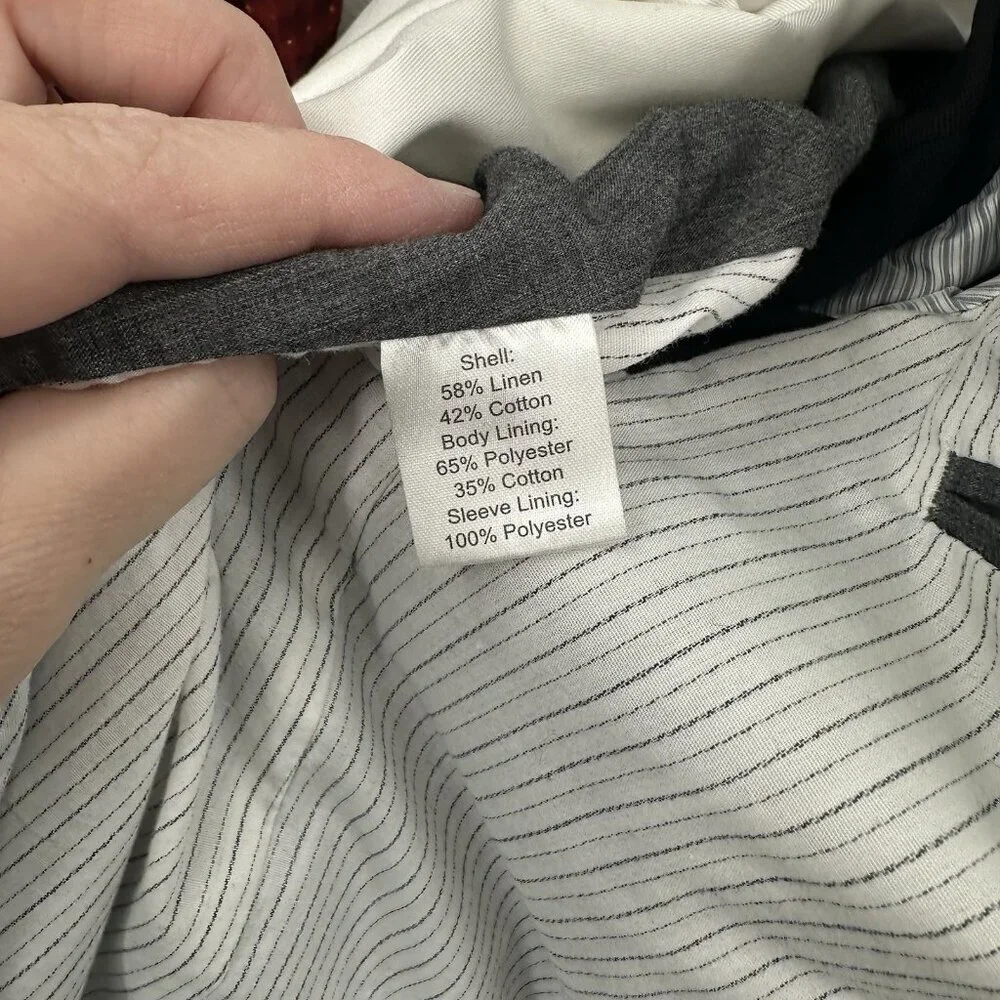 Joseph Abboud excellent pre