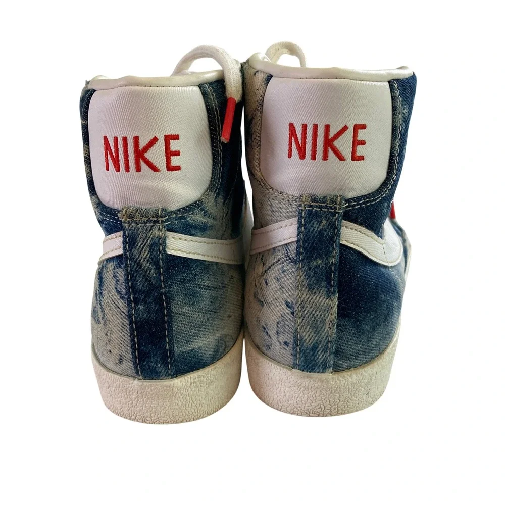 Nike Blazer Mid '77 Acid Washed Denim Tennis Shoe Sneaker Hi-Top (Size 7)