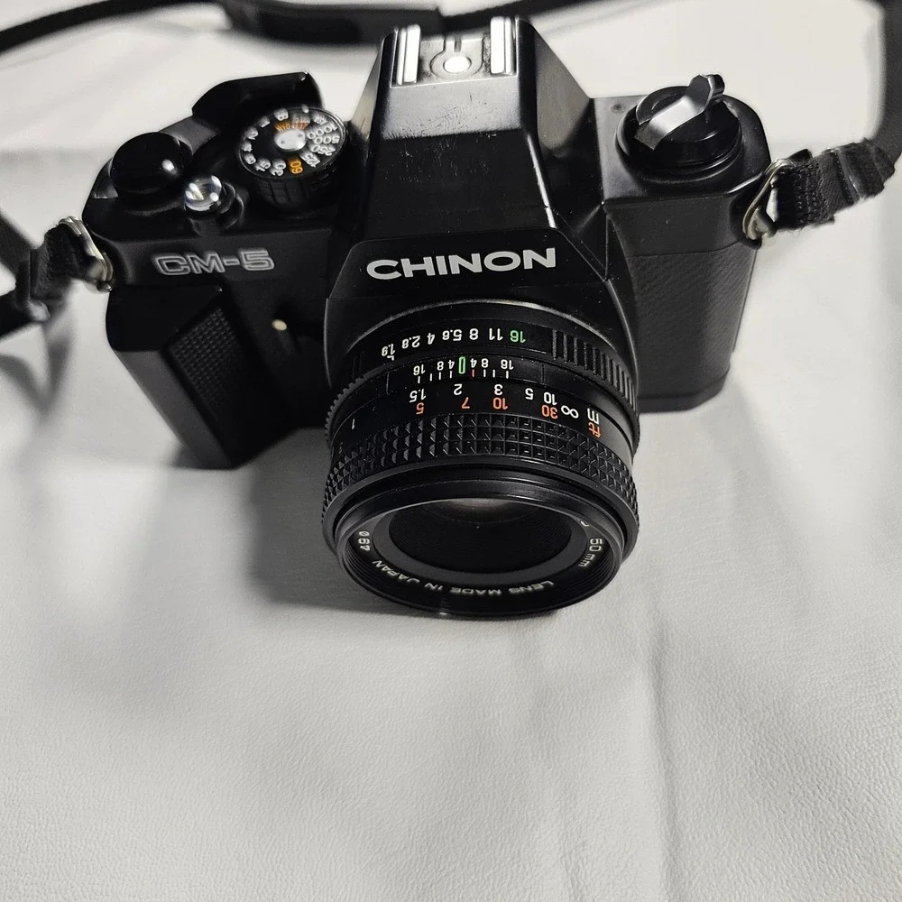 Chinon CM-5 35mm Film Camera + 50mm f/1.9 Lens Tested Meter Not Working