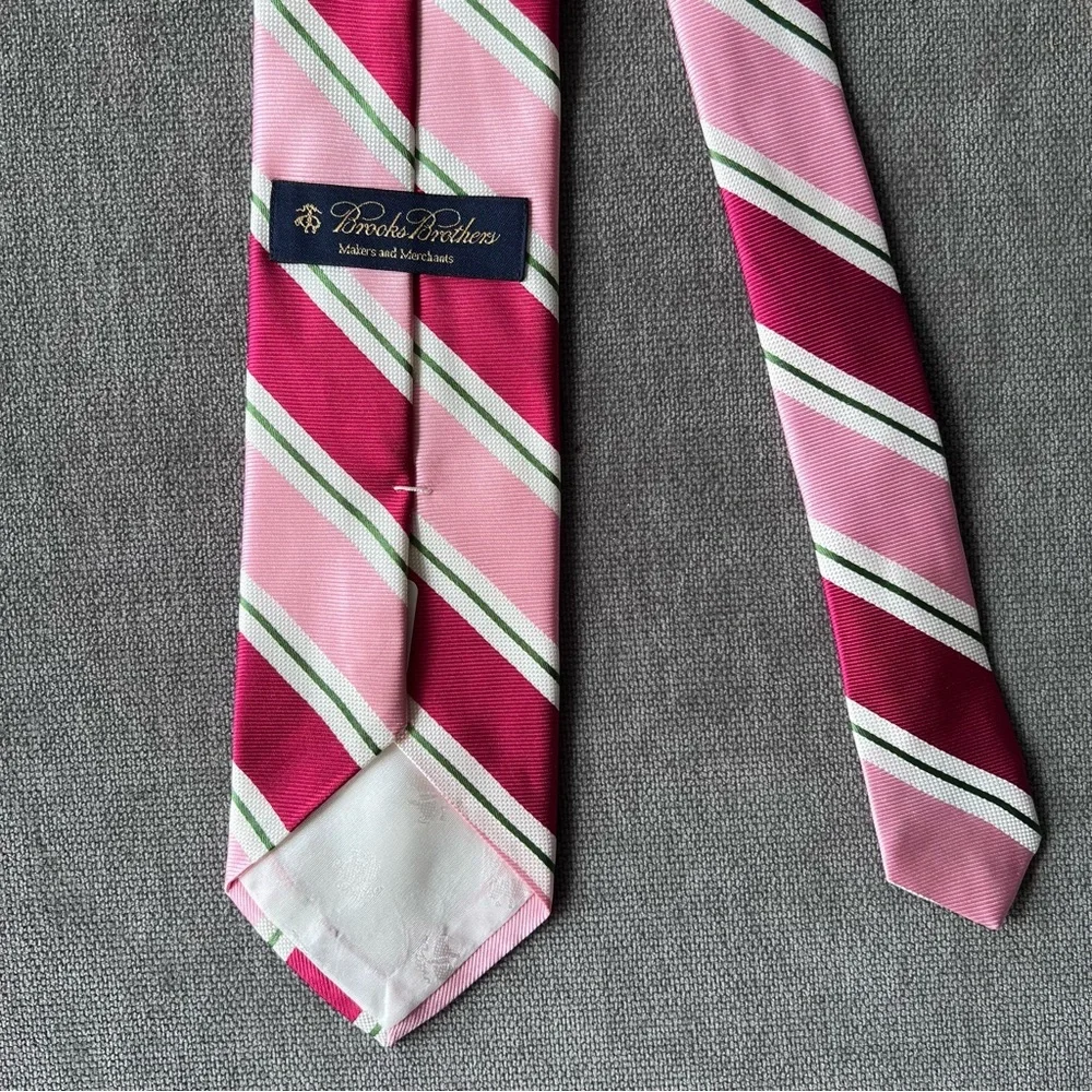 NWT Brooks Brothers Pink Striped Silk Tie Regular