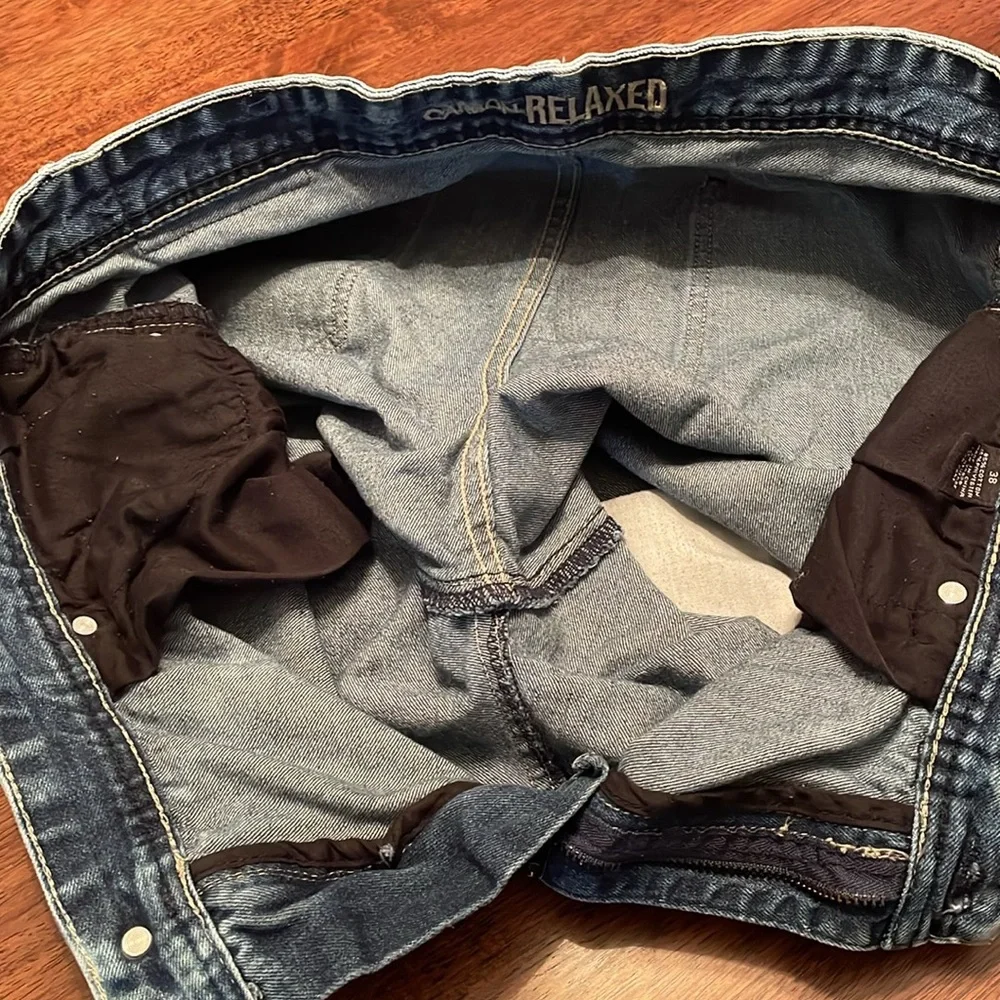 Carbon Relaxed acid washed distressed denim shorts