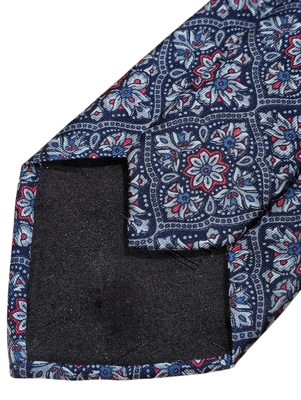 Dunhill tie this