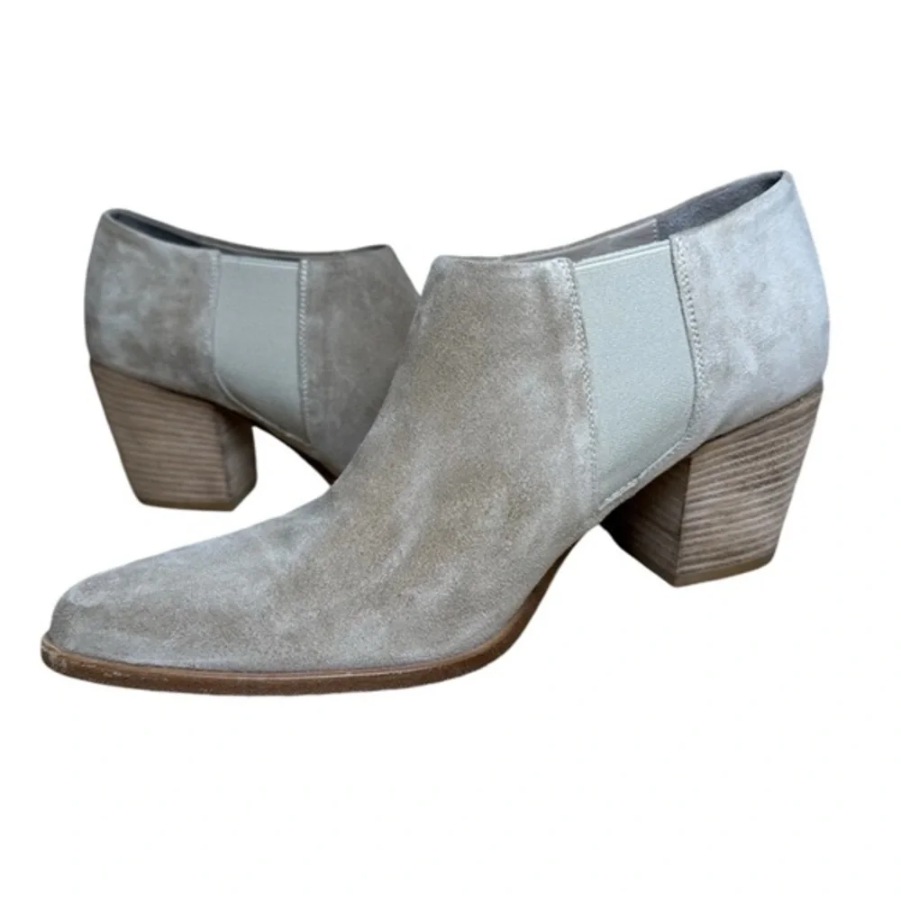 Vince Italian Suede Ankle Boots 10 | Neutral Booties Minimalist‎ Quiet Luxury