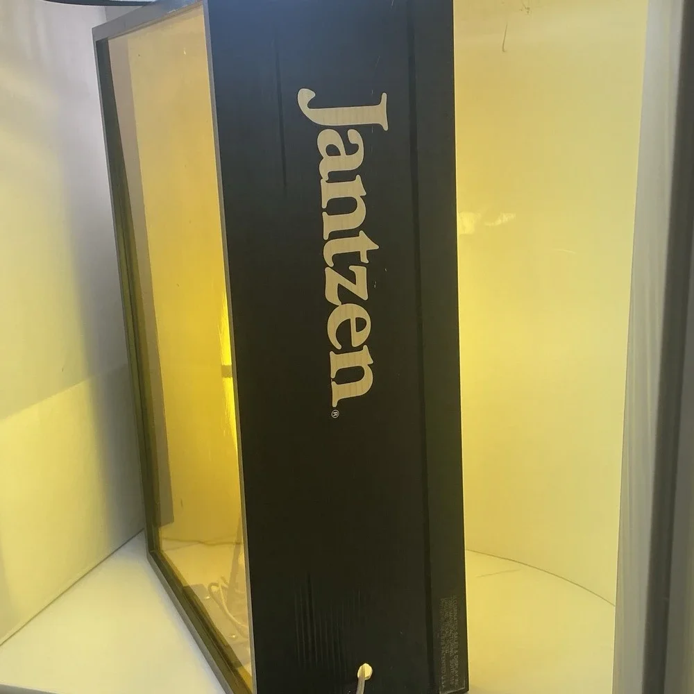 Jantzen this authentic
