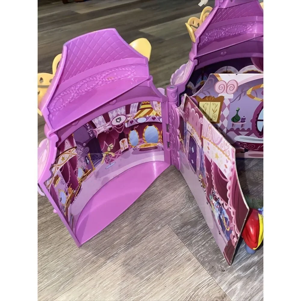 My Little Pony - Portable Castle House Case Flip Card Rooms - 2014  With 2 Ponys