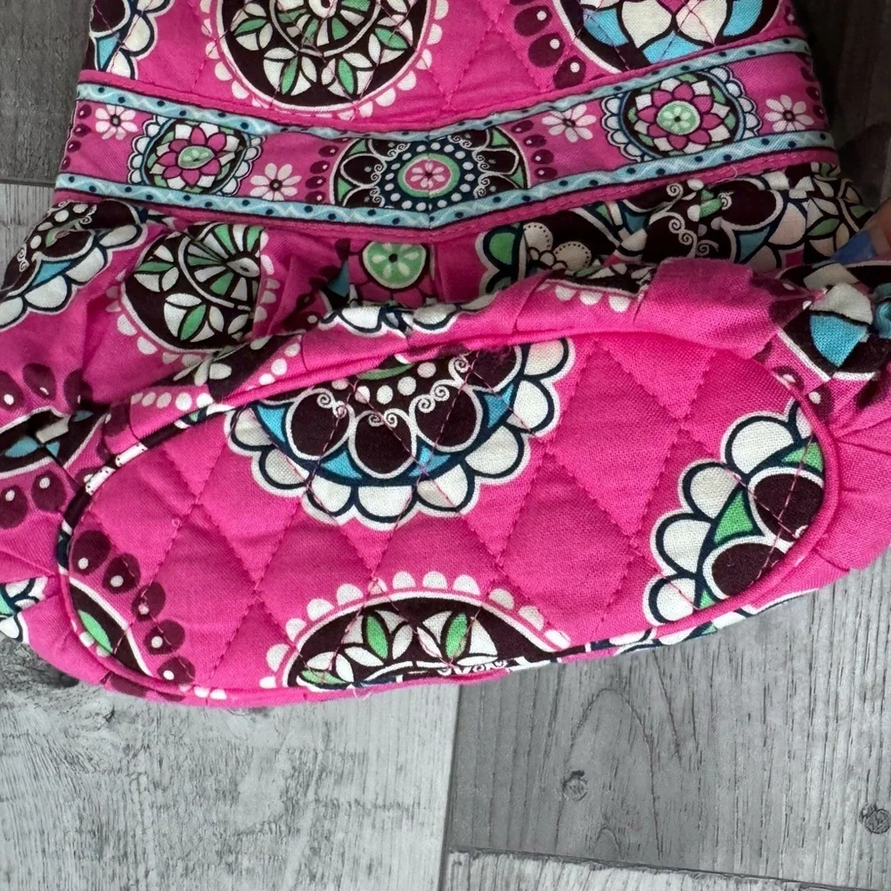 Vera Bradley $10 sign