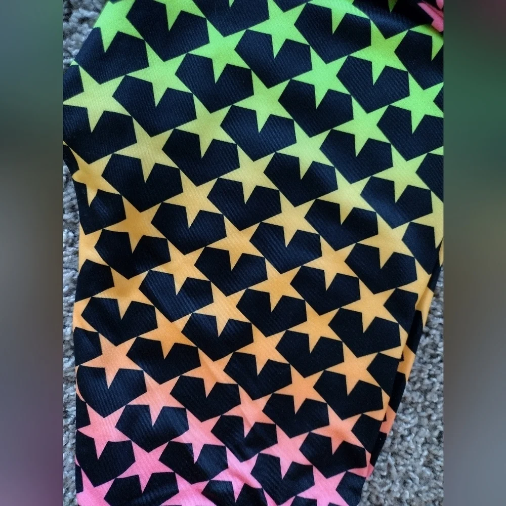 Converse bright fun