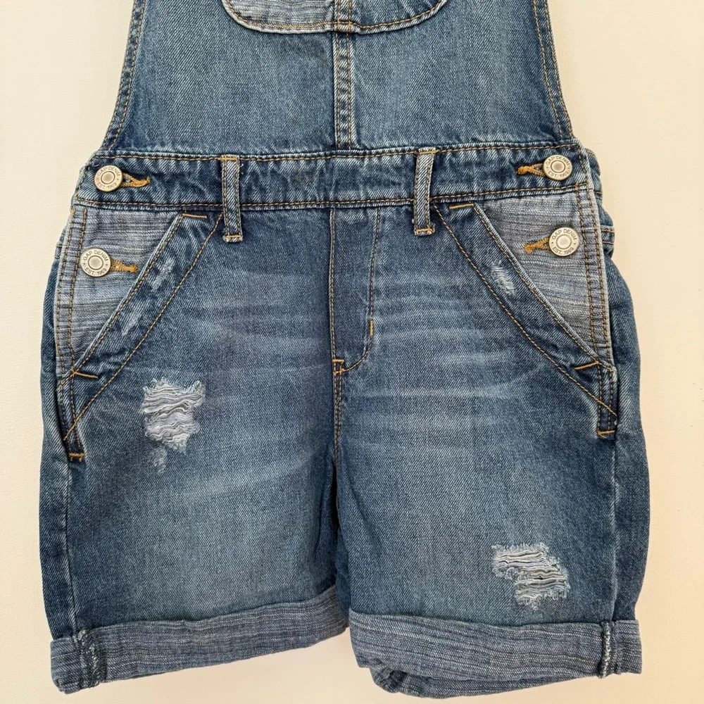 GAP kids distressed