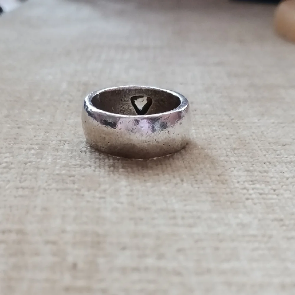 Guess stylish silver