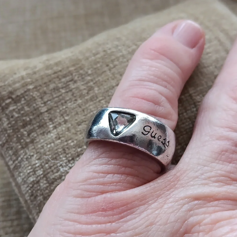 Guess stylish silver