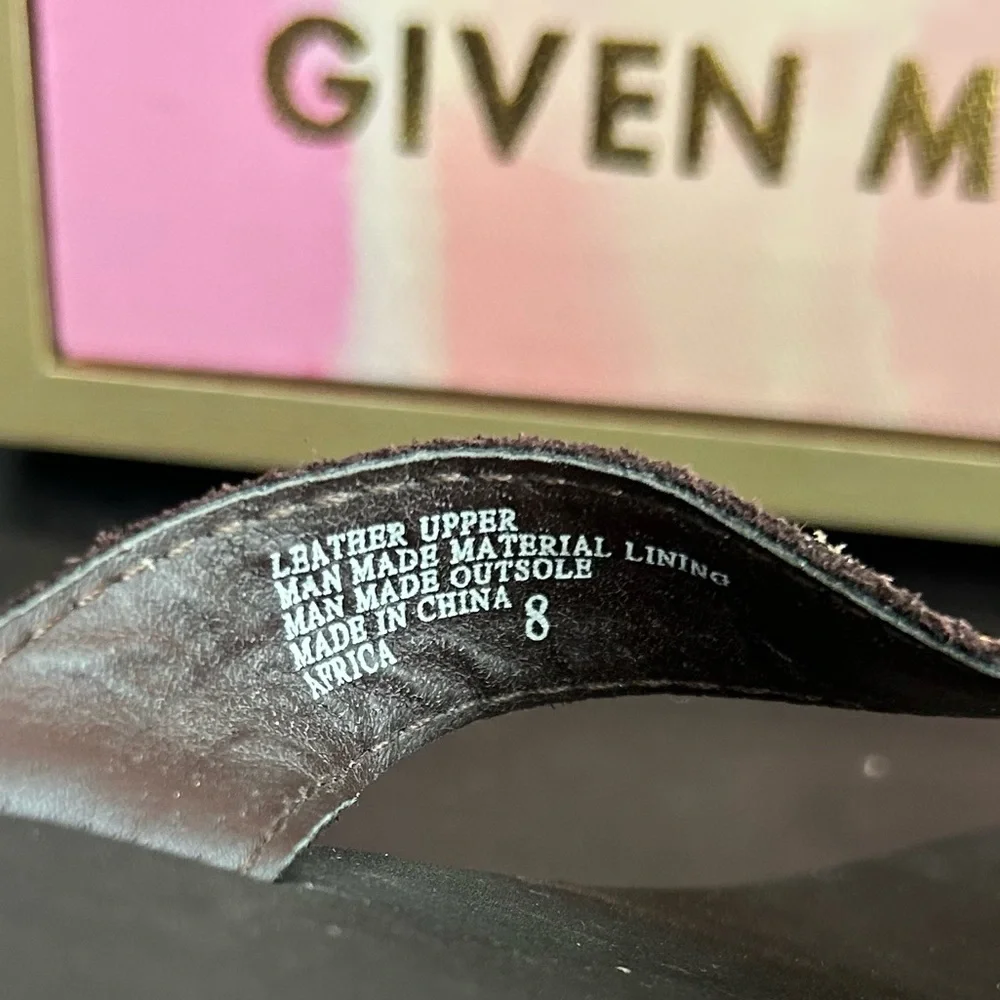 Yellow Box preowned worn