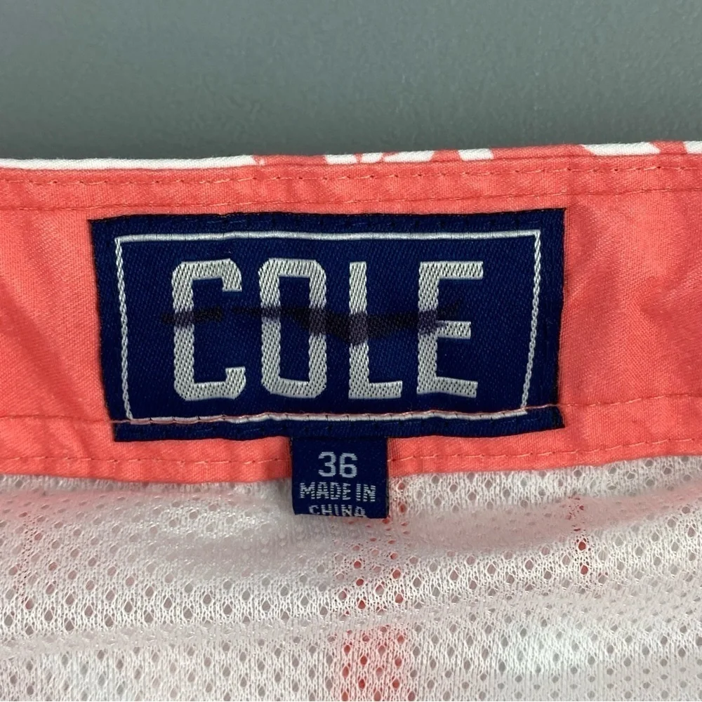 Cole coral white