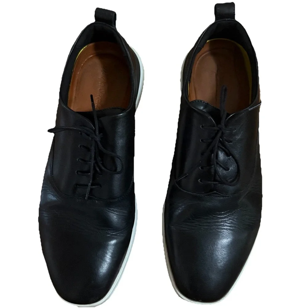 Wolf & Sheperd sole good including
