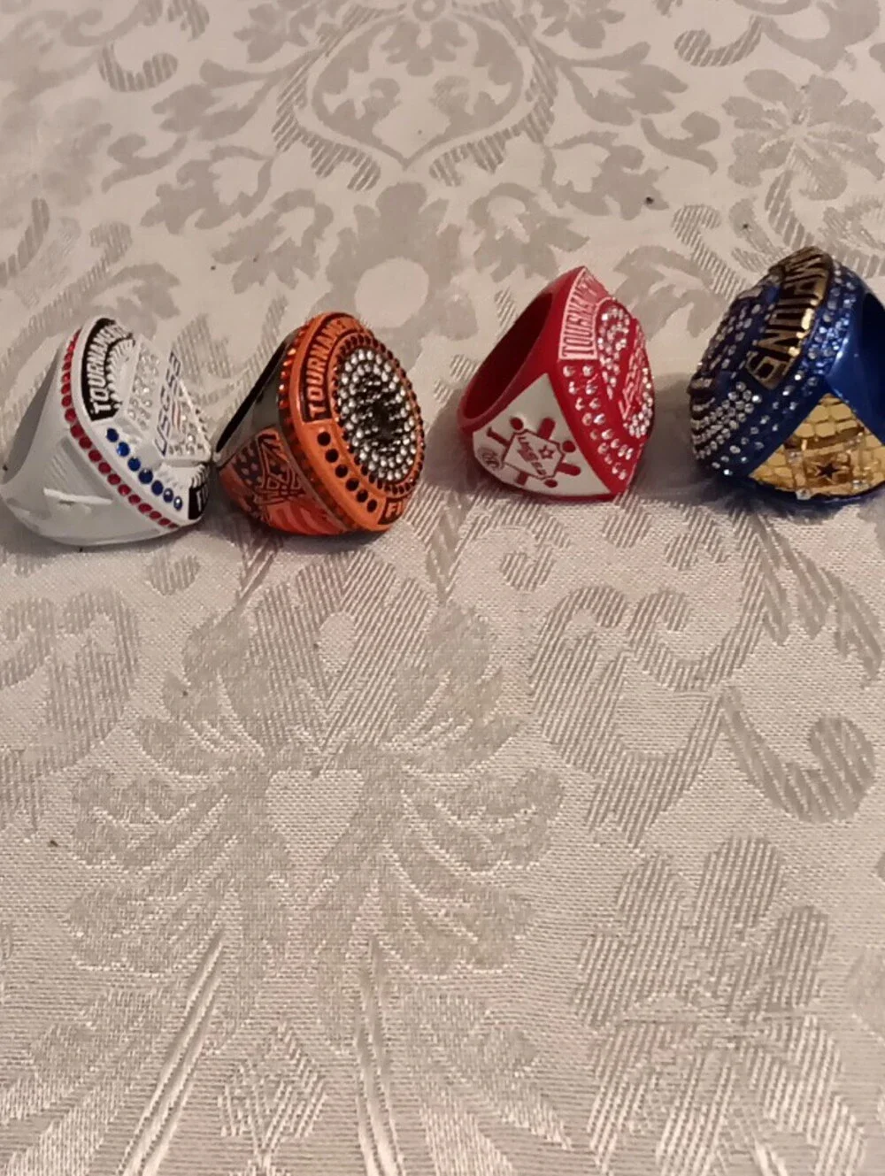 no Brand set four
