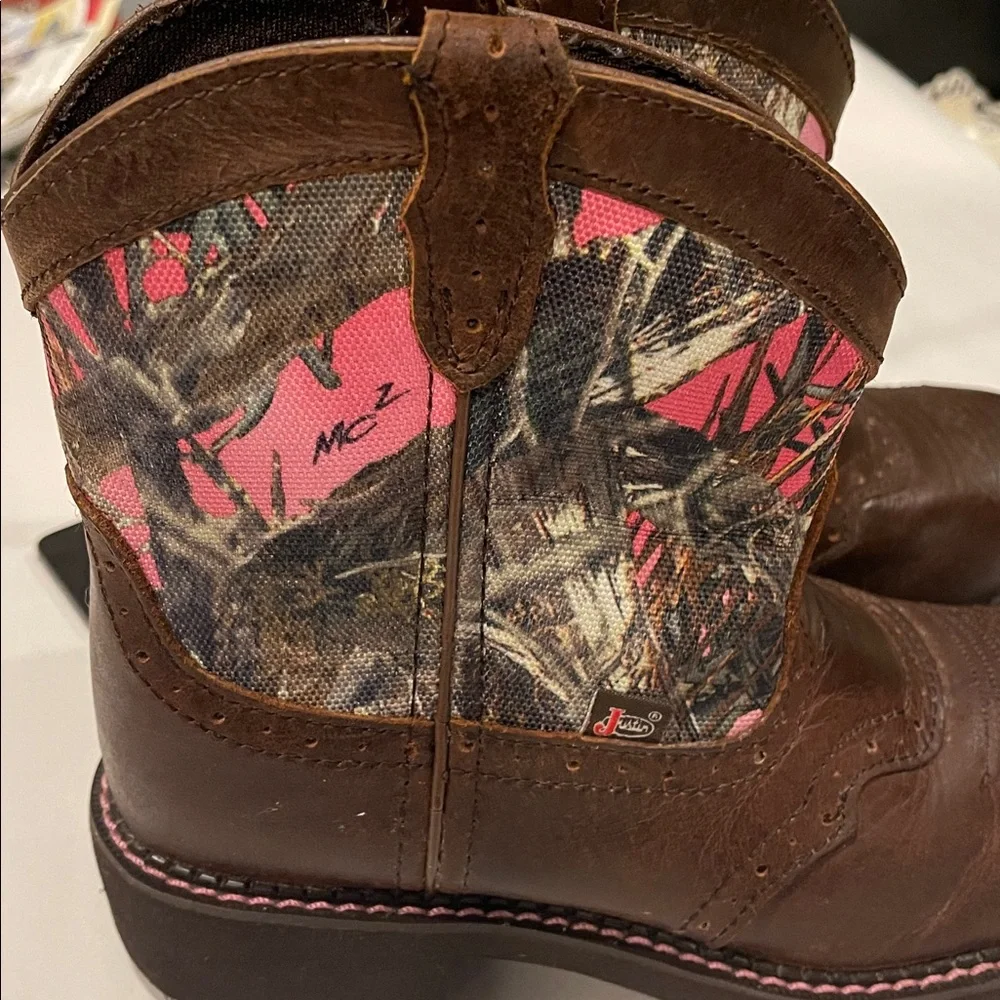 Justin Gypsy Girls Western Boots 3D Pink Camo Leather Mossy Oak pattern Country