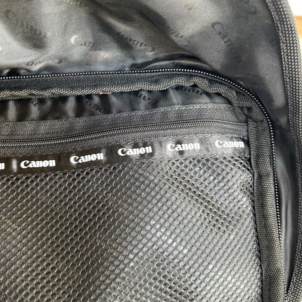 Canon EOS Utility Tech Camera Bag Black Gray DSLR Gadget Case Normcore