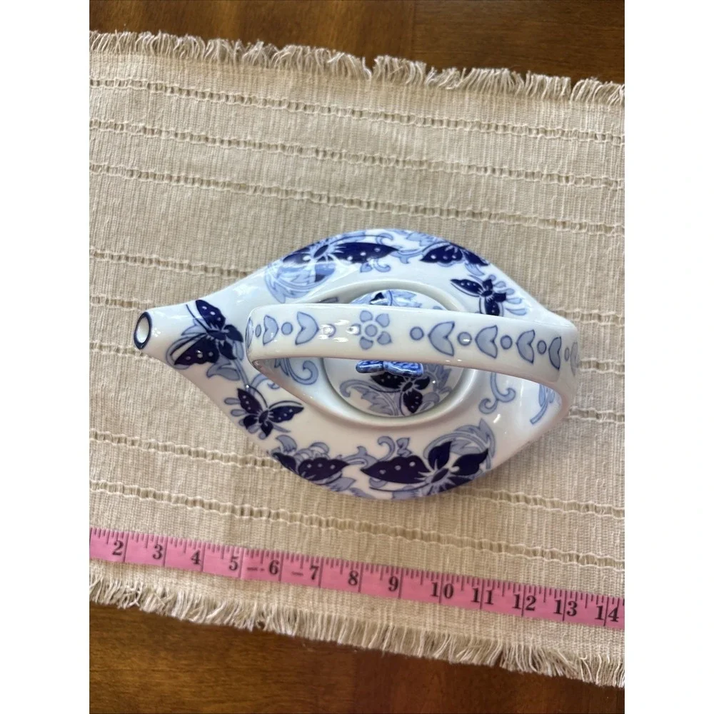 PORCELAIN TEA POT, BLUE AND WHITE BUTTERFLIES MADE FOR PIER 1