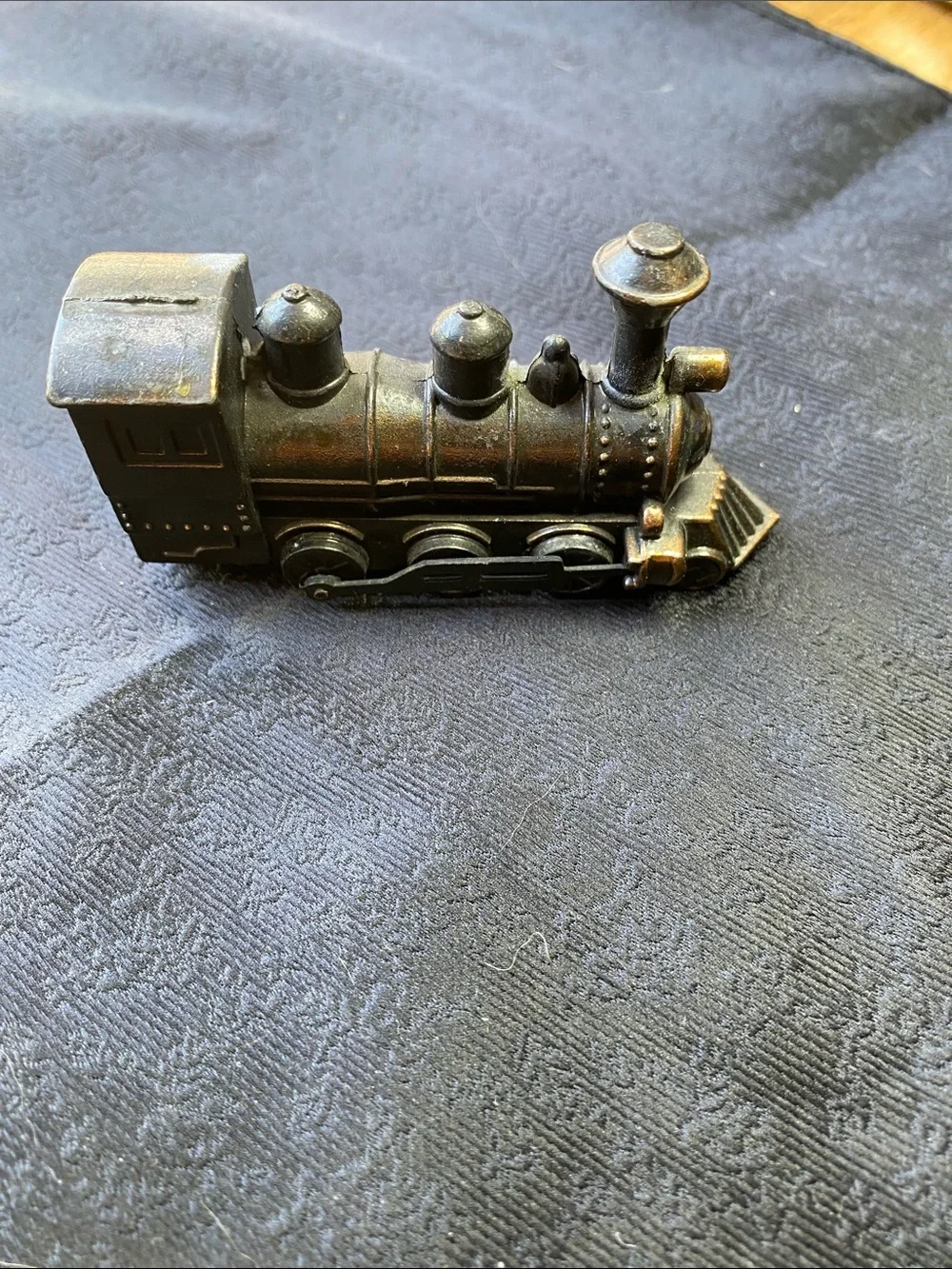 Vintage Brass Tone Die-Cast Metal Steam Locomotive Pencil Sharpener