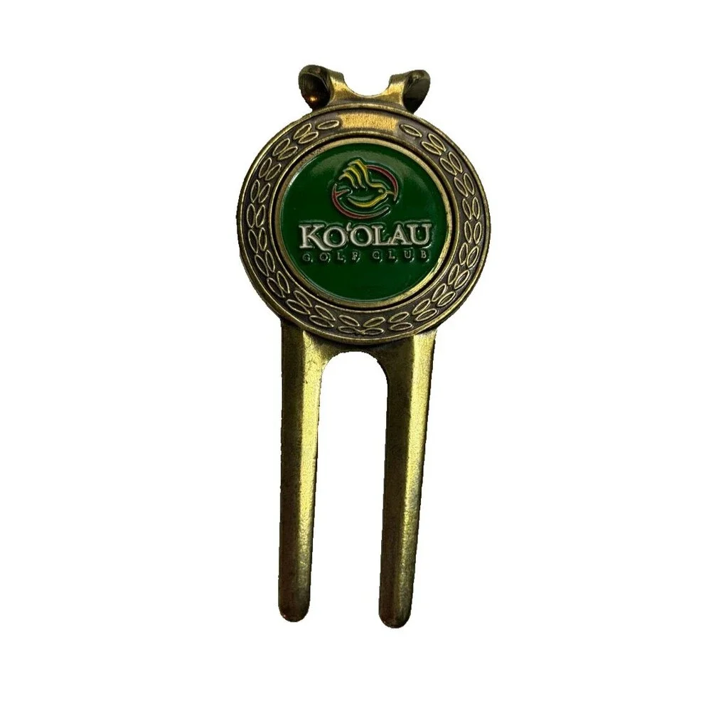 Vintage Ko'Olau Golf Club Oahu Hawaii Divot Tool and Magnetic Coin Ball Marker