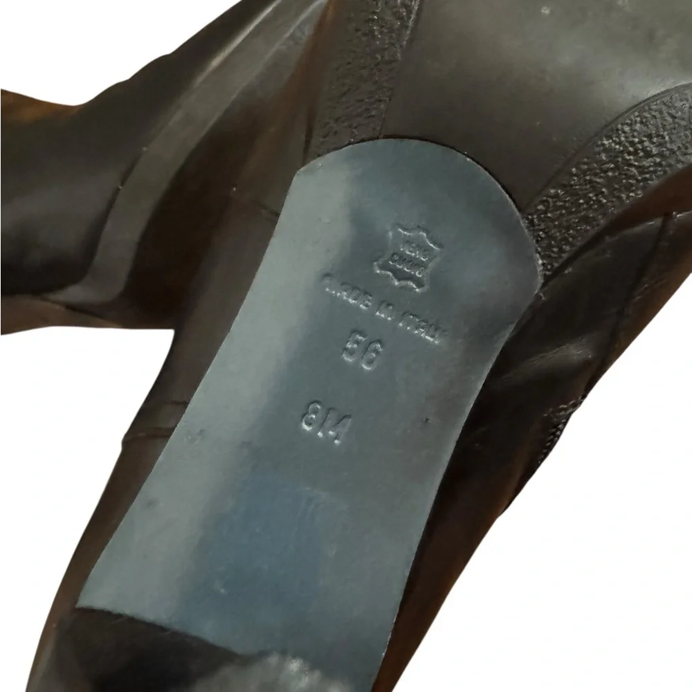 Vintage Y2K Via Spiga Black Leather Ankle Boots
