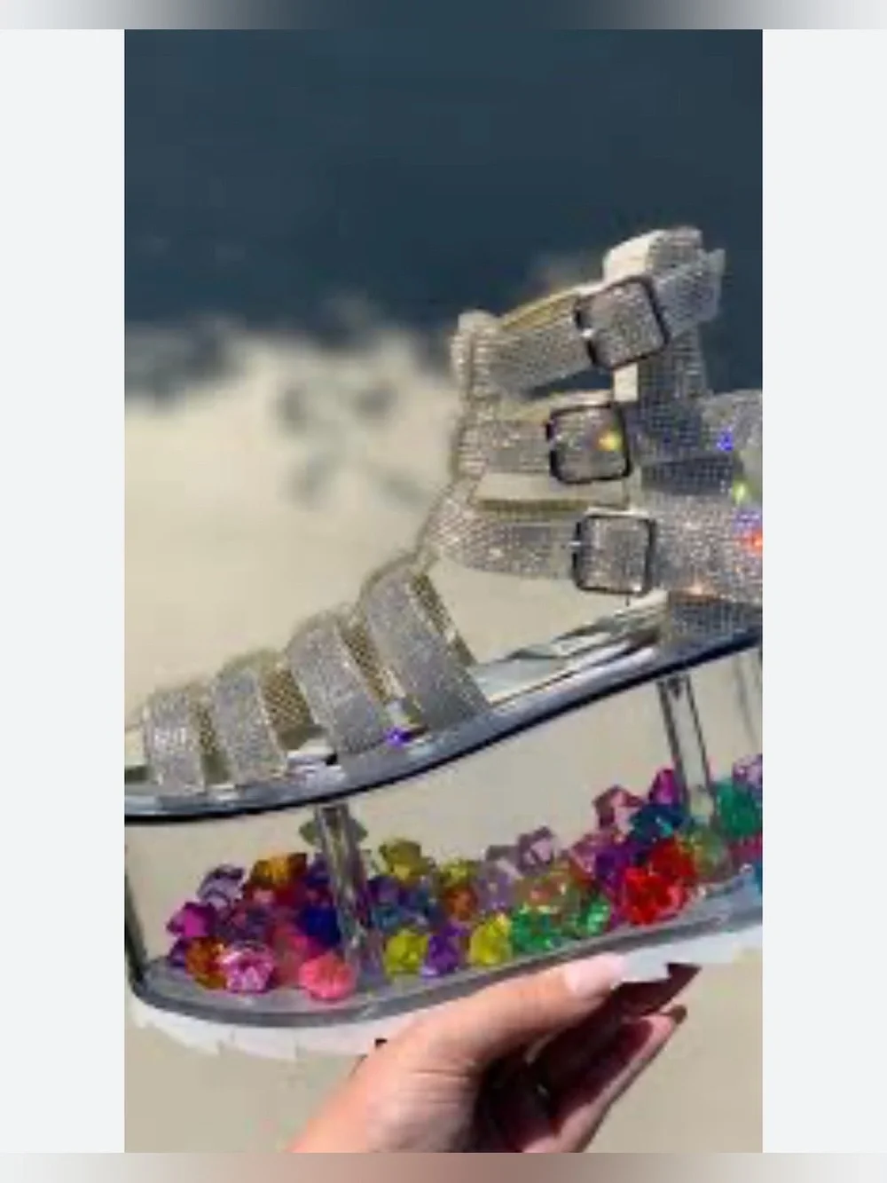 eye catching