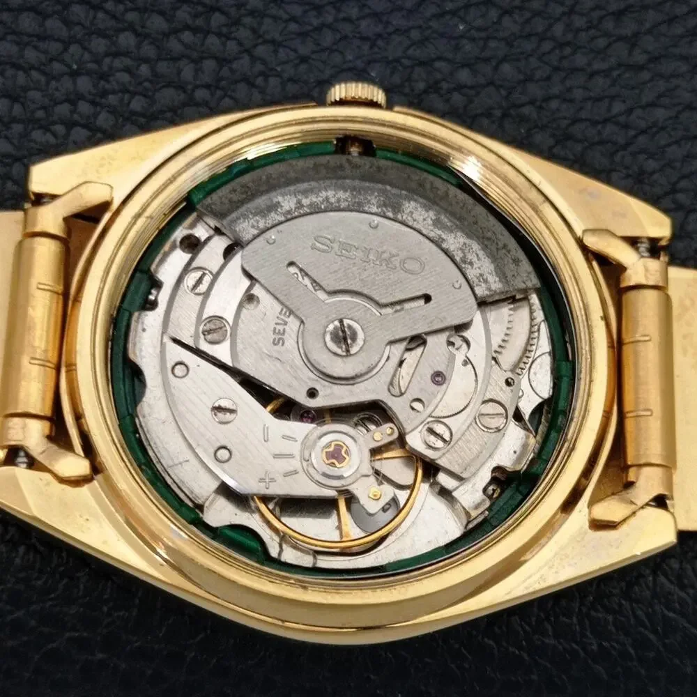 Vintage 1979 Seiko Automatic Mens Gold Watch W/daydate & Green accents