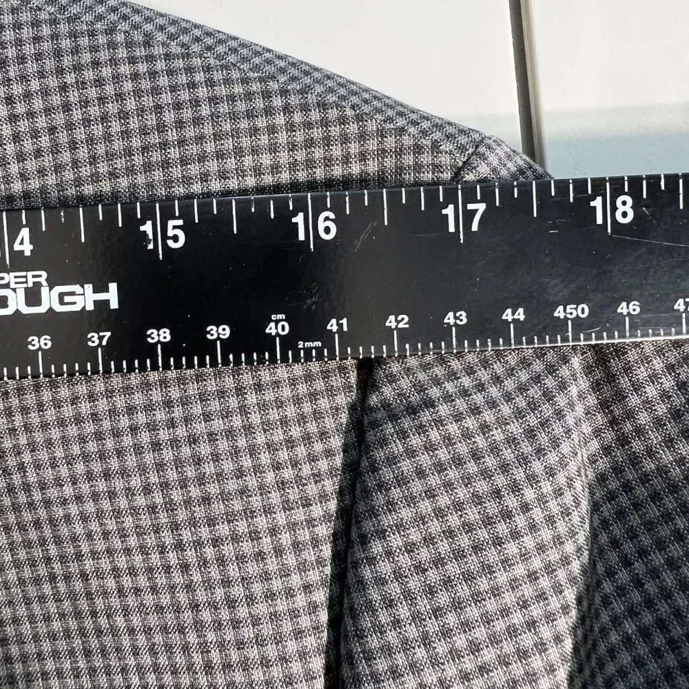 Calvin Klein vented sports no