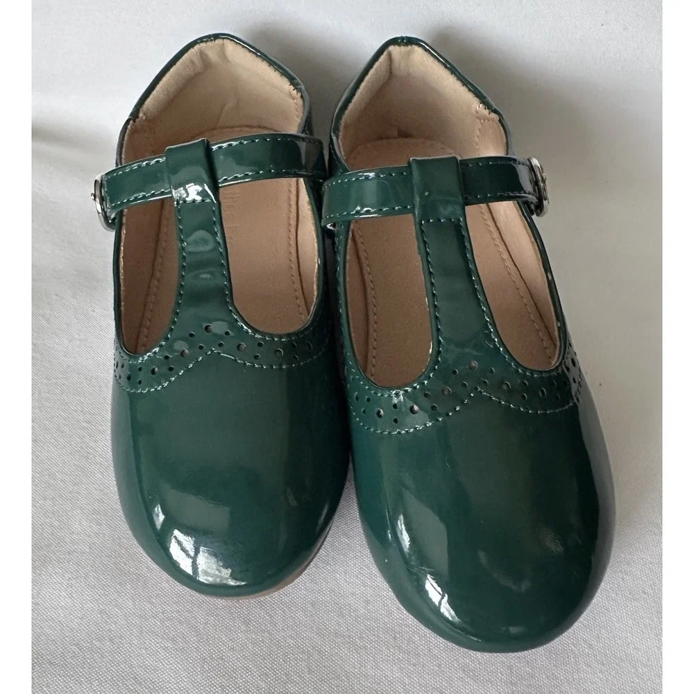 thee‎ bron Dark Green Faux Patent Leather Mary Jane Style Shoes Girls 9 EUC