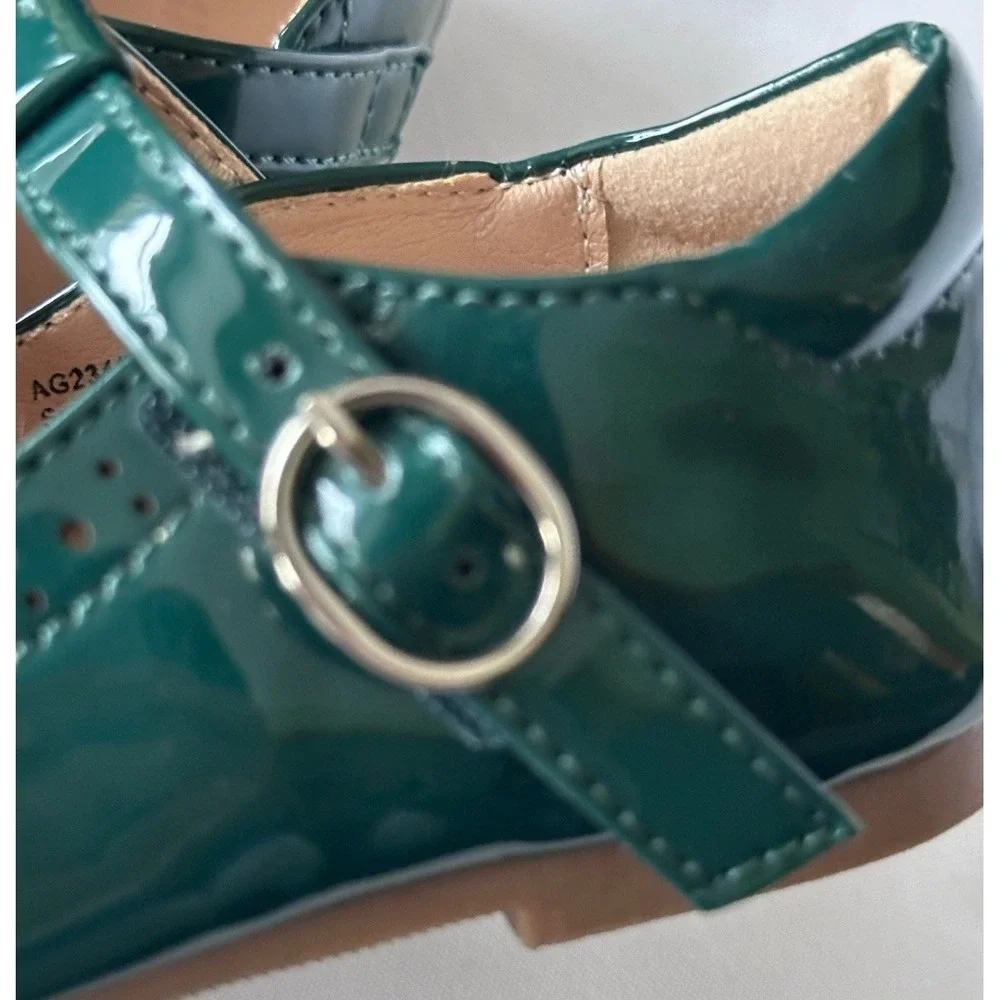 thee‎ bron Dark Green Faux Patent Leather Mary Jane Style Shoes Girls 9 EUC