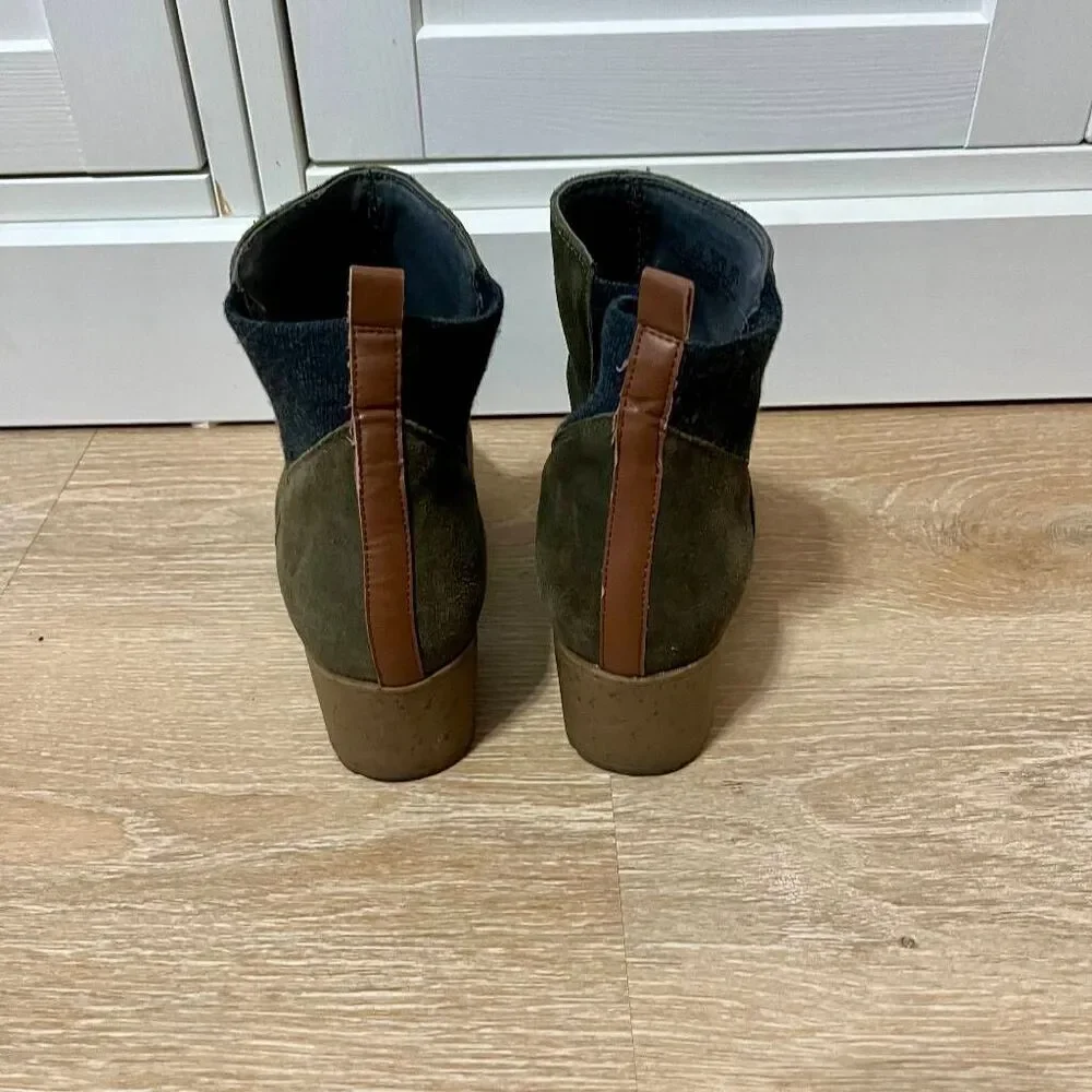 Dr. Scholls Women's Lively Olive Green Suede Boots‎ 8.5M
