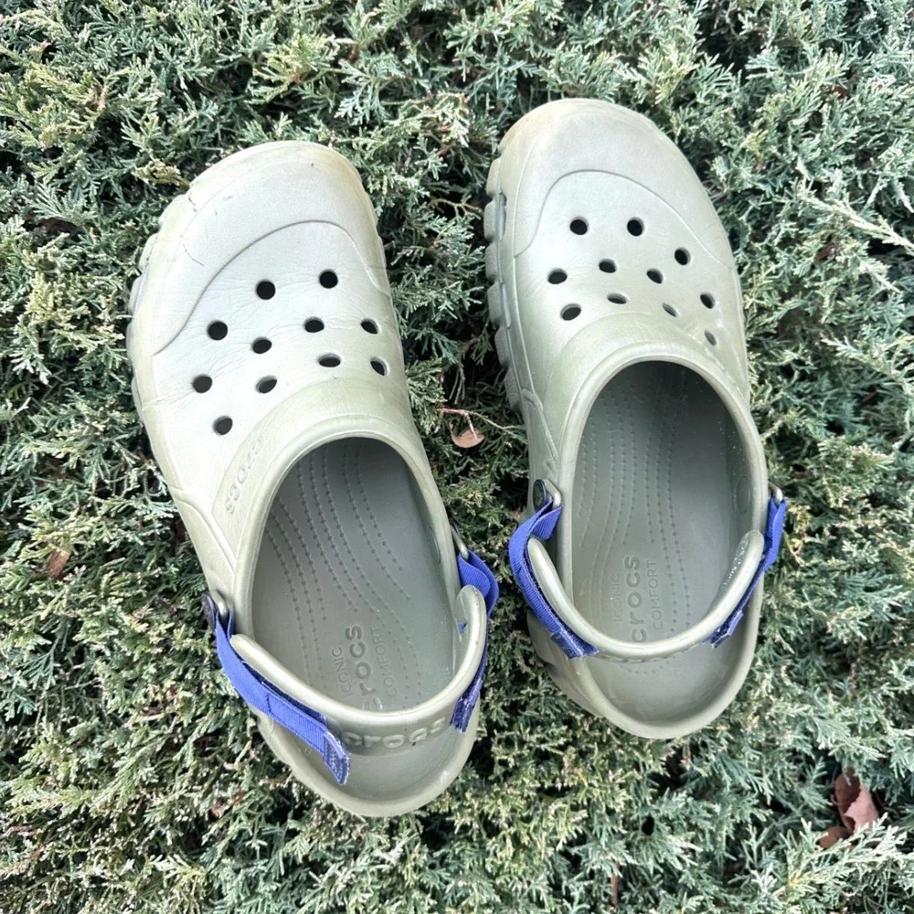 CROCS preowned good