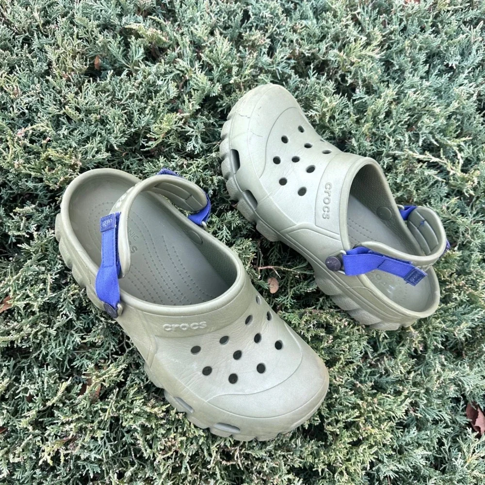 CROCS preowned good