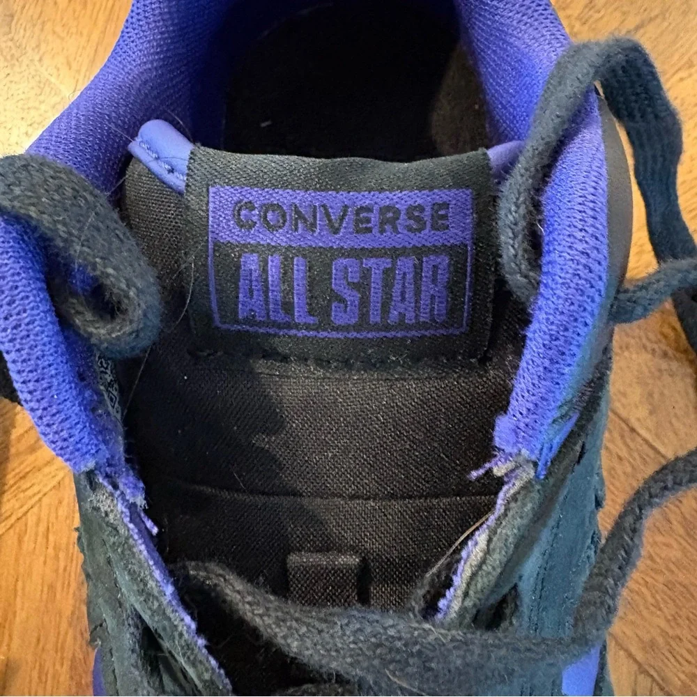 Converse sleek black