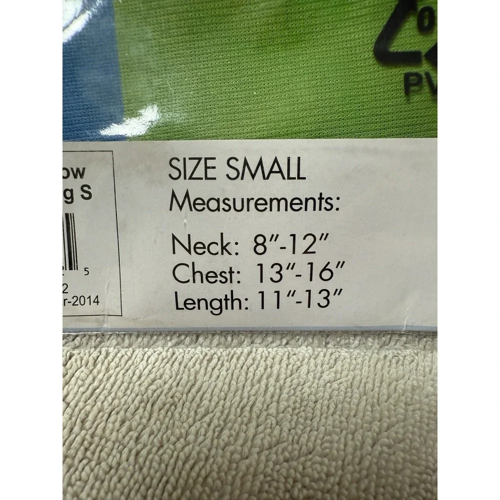 NEW Canine‎ Rainbow Flag Cape Size Small (8-13 Lbs)