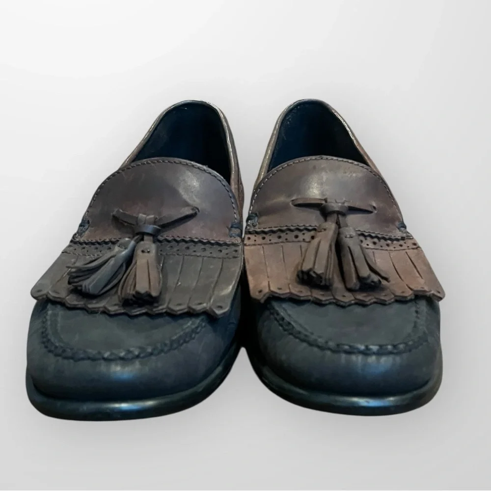 G H Bass soles toe 	•	color