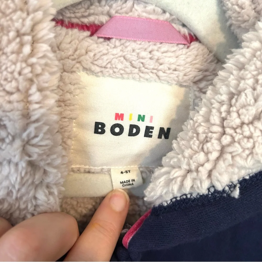 Mini Boden Kid's Navy Floral Embroidered Fleece‎ Lined Hoodie in Size 4-5Y