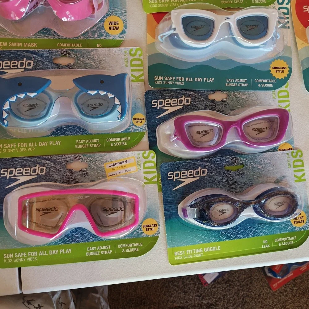 Lot of 22 Sealed Speedo Kids Goggles Sz 3-6 Favors Birthday No Duplicates‎ B3
