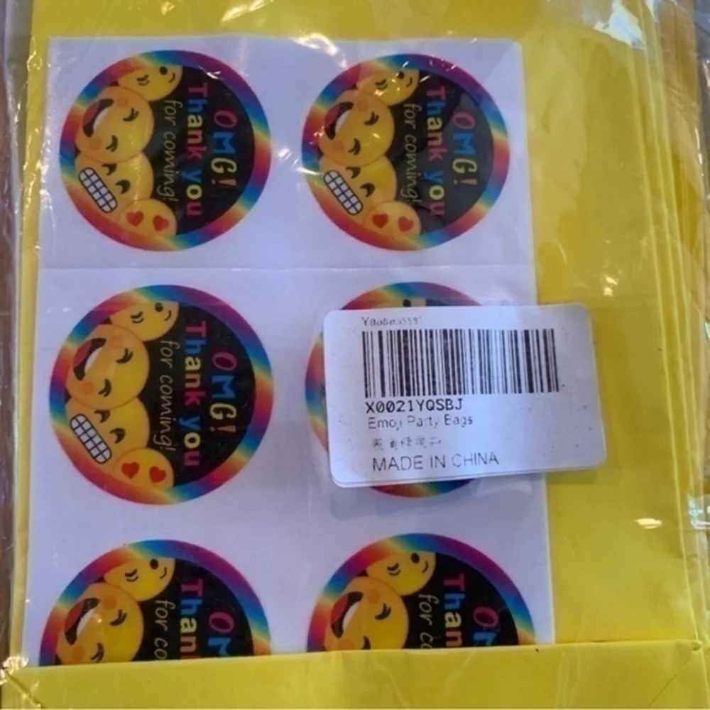 unbranded new emoji’s