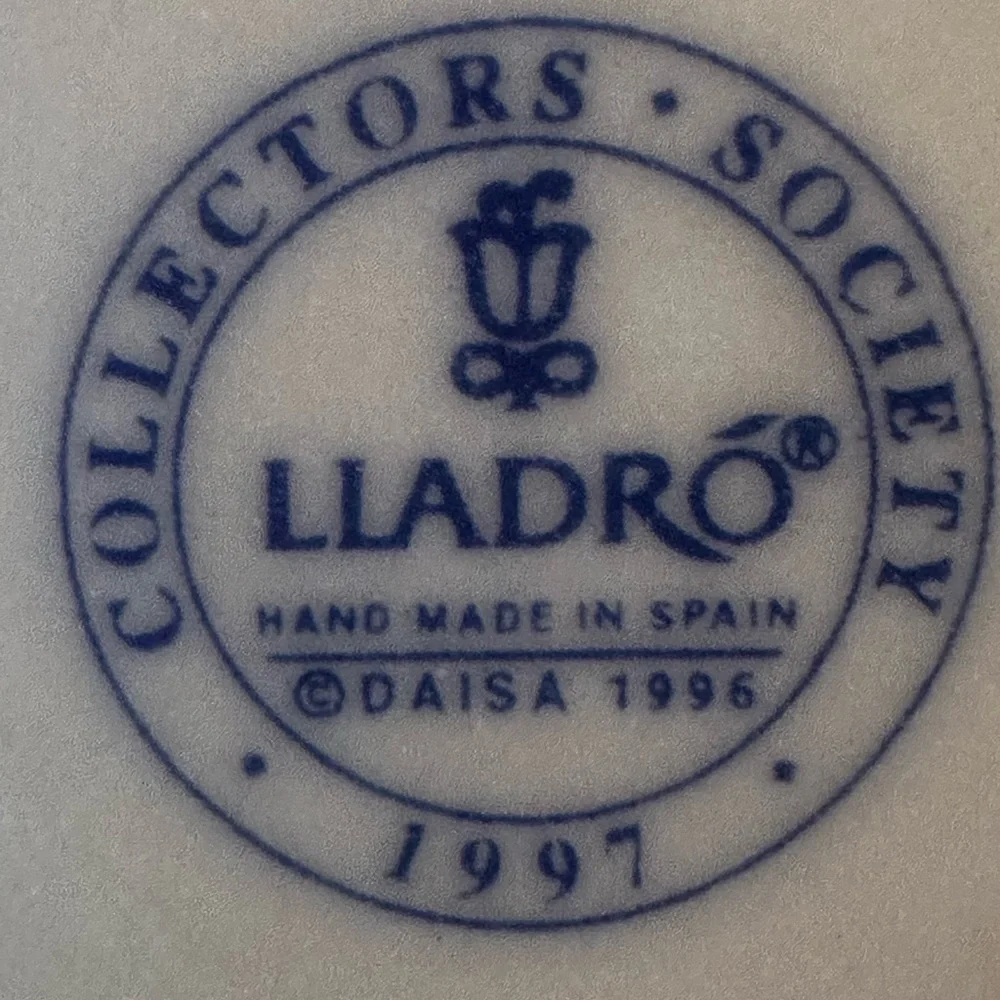 Lladro collectors society